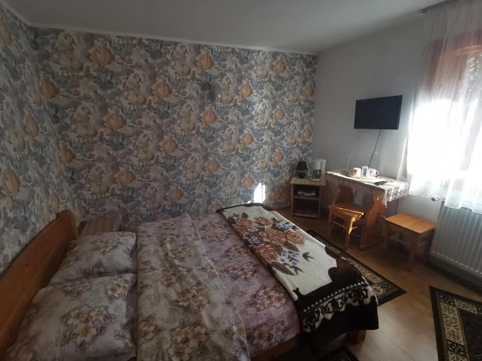 Casa Lav Hotel Синая Екстериор снимка